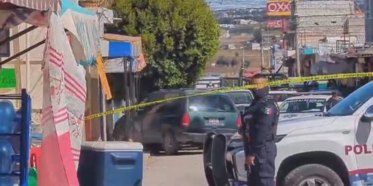 Hallan sin vida a pareja dentro de camioneta tras ataque armado en Barranca Honda