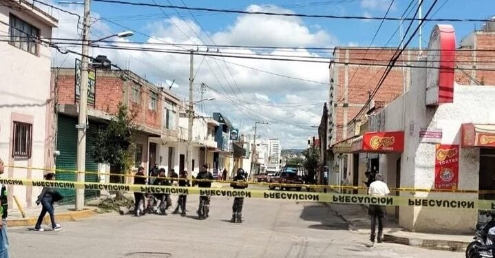 Hallan presunta granada en calles de San Martín Texmelucan; activan protocolo de seguridad