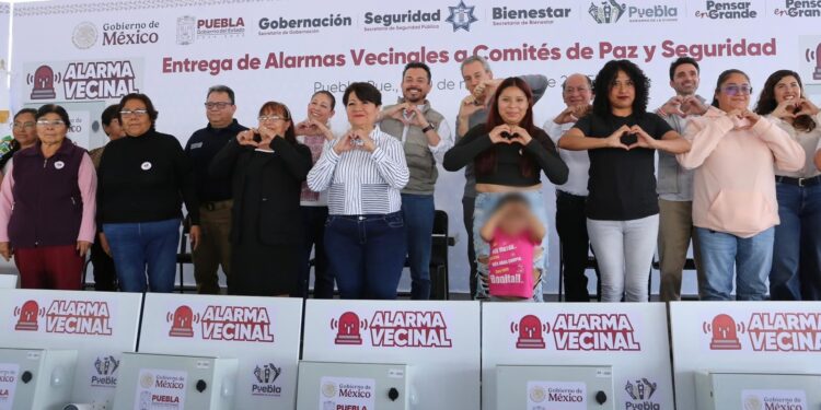 Con Alarmas Vecinales y Obra Comunitaria, gobierno estatal refuerza seguridad en Puebla capital