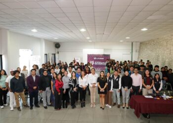 Jóvenes de Puebla presentan proyectos innovadores en “Jóvenes Imparables”