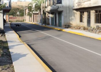 Gobierno de Tonantzin Fernández cumple con vecinas y vecinos de San Gregorio Zacapechpan