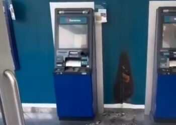 Cajeros de Banamex sufren actos de vandalismo en Puebla