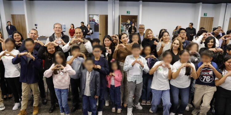 Gobierno de Puebla y SIPINNA impulsan entornos digitales seguros para niñas y niños