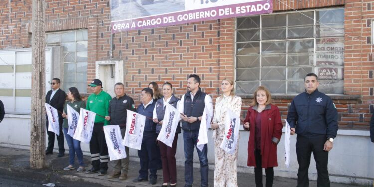 Rehabilitan 12 Oriente: avances del 30% en la repavimentación de la vialidad
