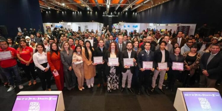 Inauguran Feria del Empleo Incluyente en Puebla con más de 11 mil vacantes