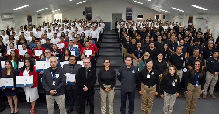 25 nuevos profesionistas se gradúan en seguridad ciudadana en Puebla