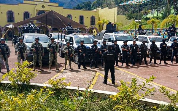 Refuerzan presencia de seguridad en Eloxochitlán tras hechos de violencia