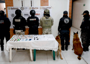 Coordinación estatal y federal refuerza seguridad en penales de Puebla