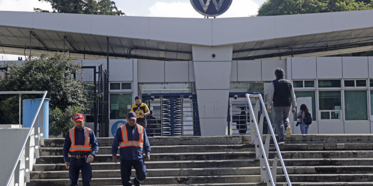 Volkswagen Puebla confirma paro de labores para cerrar el año