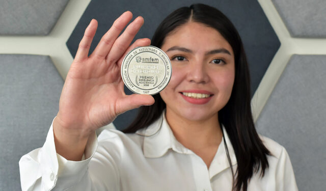 Obtiene pasante de Medicina de la BUAP Premio a la Excelencia Académica 2025