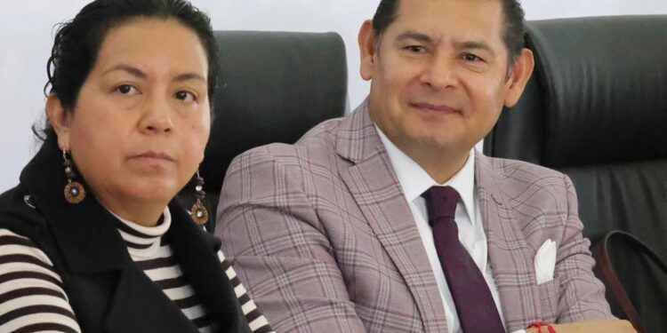 Histórica inversión de más de 1,600 mdp permitirá que 400 mil poblanos salgan de la pobreza alimentaria