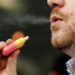 Senado aprueba reforma para sancionar la producción y comercialización de vapeadores