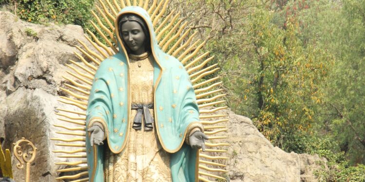 El Día de la Virgen de Guadalupe en México: Origen y Significado Profundo