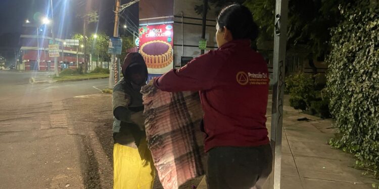 Protección Civil arropa noches frías en municipios poblanos