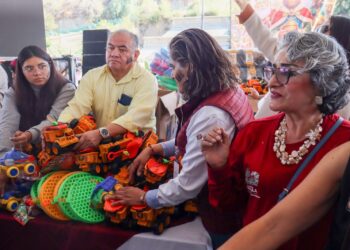 DIF San Pedro Cholula agradece al gobernador Alejandro Armenta celebración de Día de Reyes