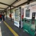 Instalan 45 de 60 dispensadores de café y alimentos en estaciones del RUTA