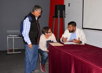 Entrega DIF Municipal resultados de ultrasonidos a 35 cholultecas
