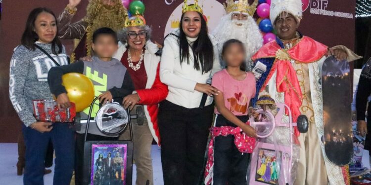 Da inicio Tonantzin Fernández a la Caravana de la Transformación en San Pedro Cholula
