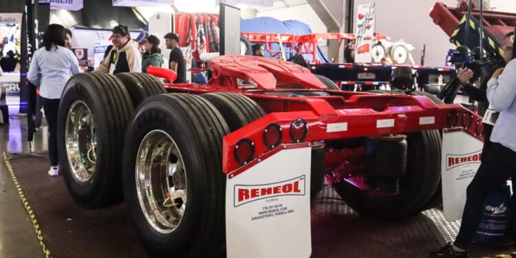 Puebla recibe Expo Proveedores del Transporte y Logística 2026