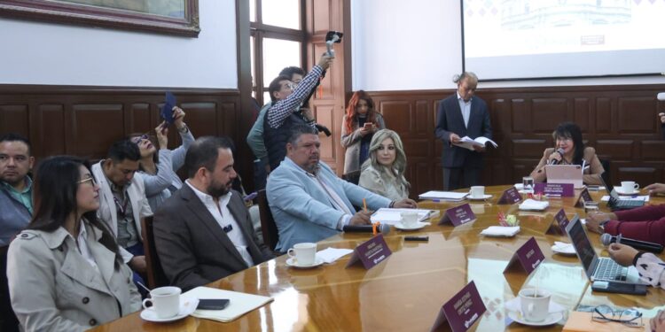 Aprueban Plan Anual de Trabajo 2026 de la Comisión de Salubridad en Puebla