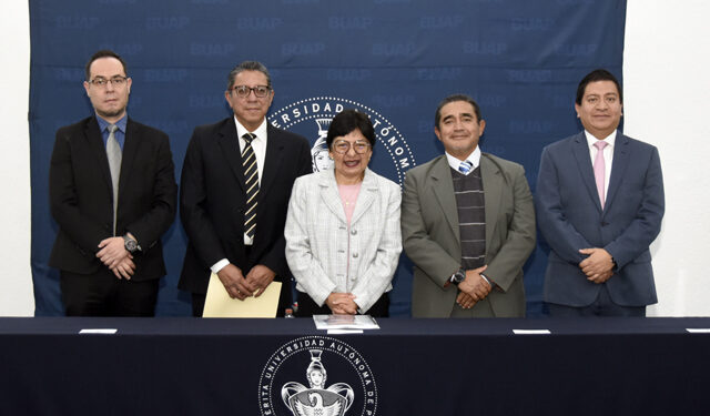 Rectora Lilia Cedillo preside Segundo Informe de Labores en la Facultad de Ciencias de la Electrónica