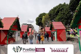 Ventas por más de 1.5 mdp, logran personas artesanas y emprendedoras apoyadas por el gobierno de la ciudad en la temporada navideña