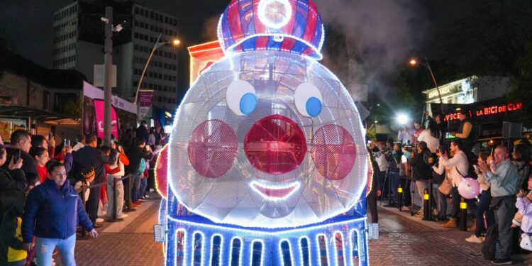 Puebla capital se llena de magia con el Desfile de Reyes Magos