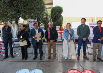 Pintura y mantenimiento llegan a escuelas de Puebla con programa “Por Amor a Puebla”