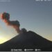 Emite Popocatépetl fumarola de un kilómetro; se mantiene Amarillo Fase 2