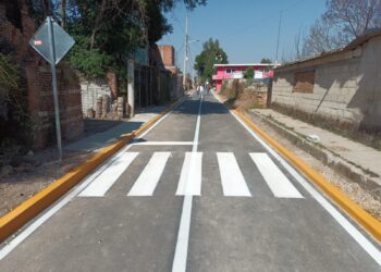 “Nuestros niños no volverán a ensuciarse para llegar a la escuela»: vecino de la calle 4 Norte en San Juan Tlautla