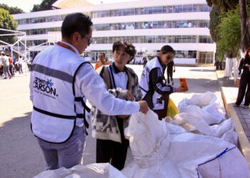 Realiza Gobierno de Pepe Chedraui primer reciclatón de Canchas X Latas en el CENHCH