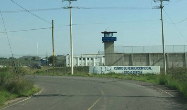 Estado podría asumir control del penal de San Pedro Cholula tras fuga de interno