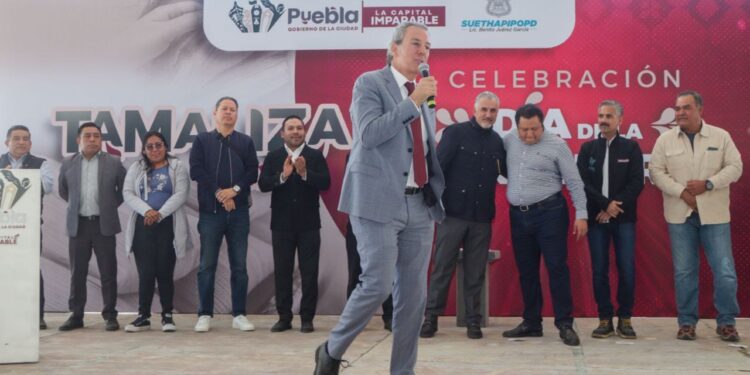 Pepe Chedraui fortalece tradiciones mexicanas con personal del Gobierno de la Ciudad