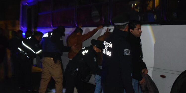 Refuerzan seguridad en el transporte público con el Operativo “Pasajero Seguro” en San Pedro Cholula