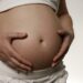 Mujeres embarazadas no deben vacunarse contra el sarampión, ¿por qué?