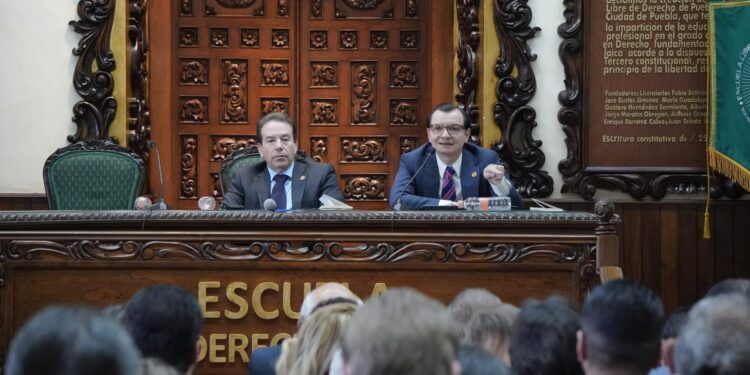 Escuela Libre de Derecho de Puebla apuesta por la formación integral de estudiantes y docentes
