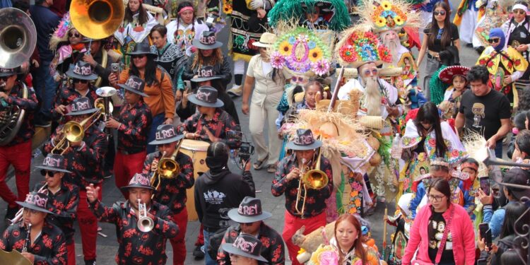 Saldo blanco en el Carnaval 2026 de San Pedro Cholula; Tonantzin Fernández participa por tercer año consecutivo