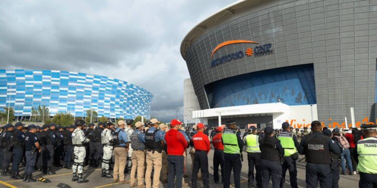 Refuerzan seguridad en el estadio Cuauhtémoc y el Auditorio GNP por eventos masivos