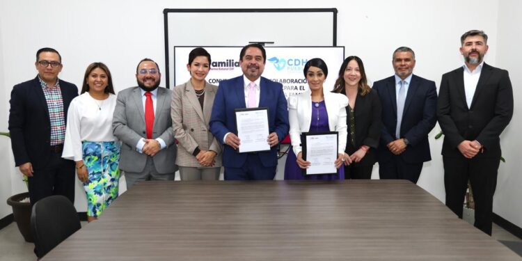 SEDIF y CDH de Puebla firman convenio para fortalecer la defensa de los derechos humanos