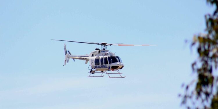 Con helicóptero y drones se refuerza vigilancia en zonas de alta afluencia