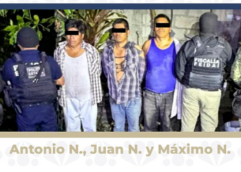 Cateo en Huehuetla deja tres detenidos de la banda “Los Rey” y asegura drogas y arma de fuego