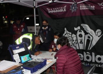 Contraloría de Puebla supervisa 37 operativos alcoholímetro en 2026