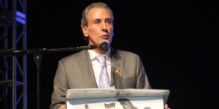 Chedraui reconoce pendientes y se compromete a corregir rumbo tras exhorto estatal