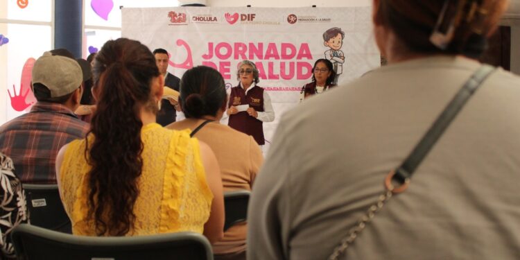 Entrega DIF San Pedro Cholula certificados de discapacidad en el CRI