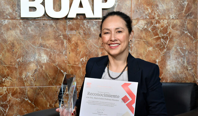 Reconocen a investigadora BUAP con el Premio Elsevier 2026 “Mujeres que transforman México”