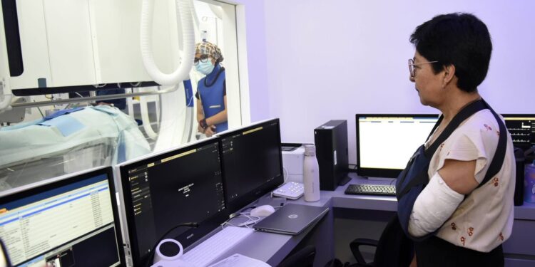 Inaugura Rectora nuevos espacios médicos en el Hospital Universitario de Puebla