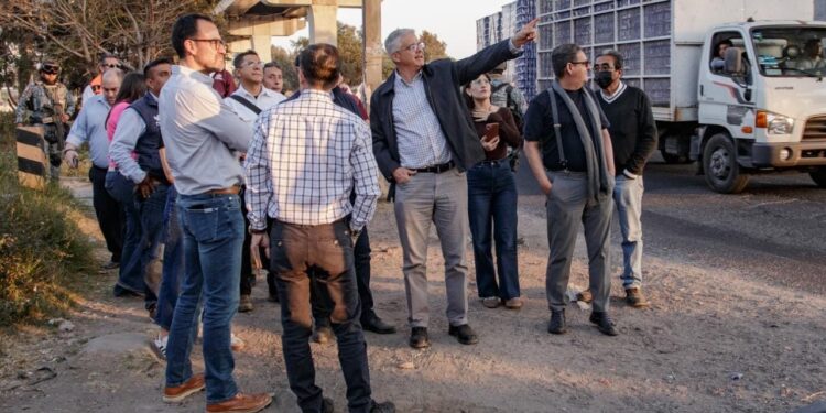 Atiende gobierno de la Ciudad solicitudes en el parque industrial La Resurrección