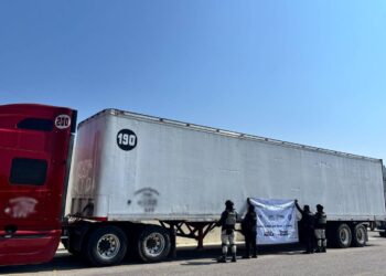 Policía Estatal y Guardia Nacional recuperan tractocamión robado
