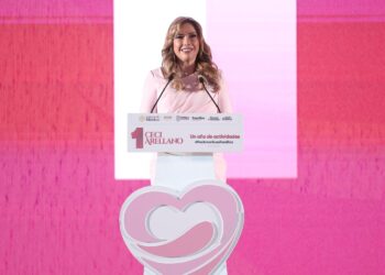 Más de 49 mil adultos mayores atendidos en primer año del DIF: Ceci Arellano