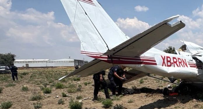 Protección Civil labora en accidente de aeronave